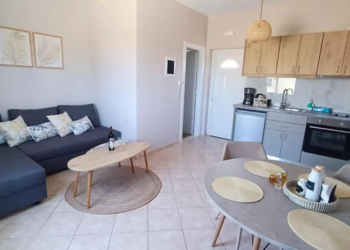 Verano Palmas Apartment_near The Sea-free Parking خيرسونِسوس